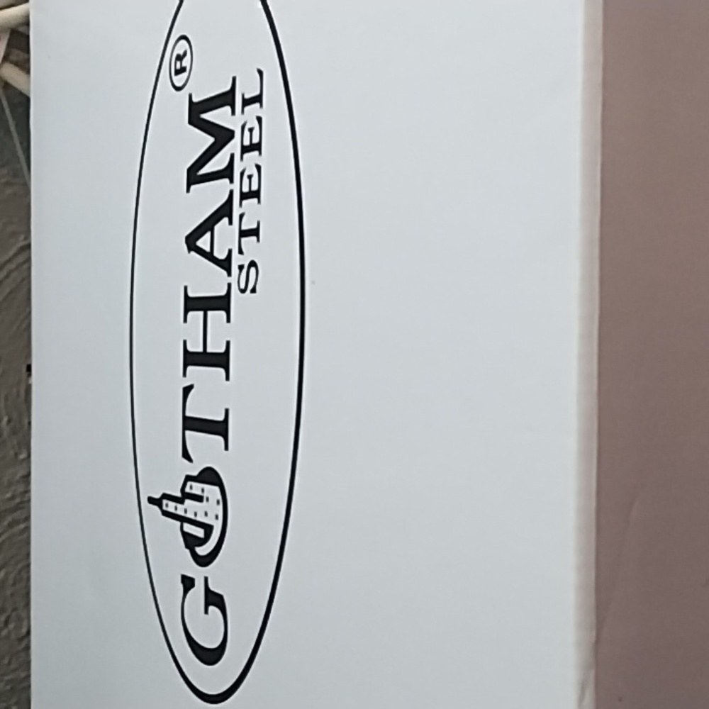 20 piece cookwere ocean blue in color